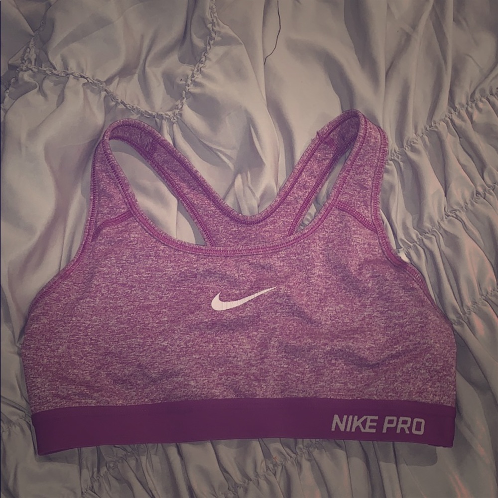 Women’s Nike Pro Sports Bra